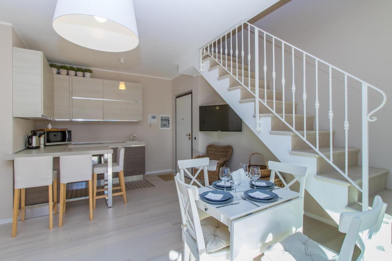 Apartment Tulipani 17 تريميتْسّو الغرفة الصورة